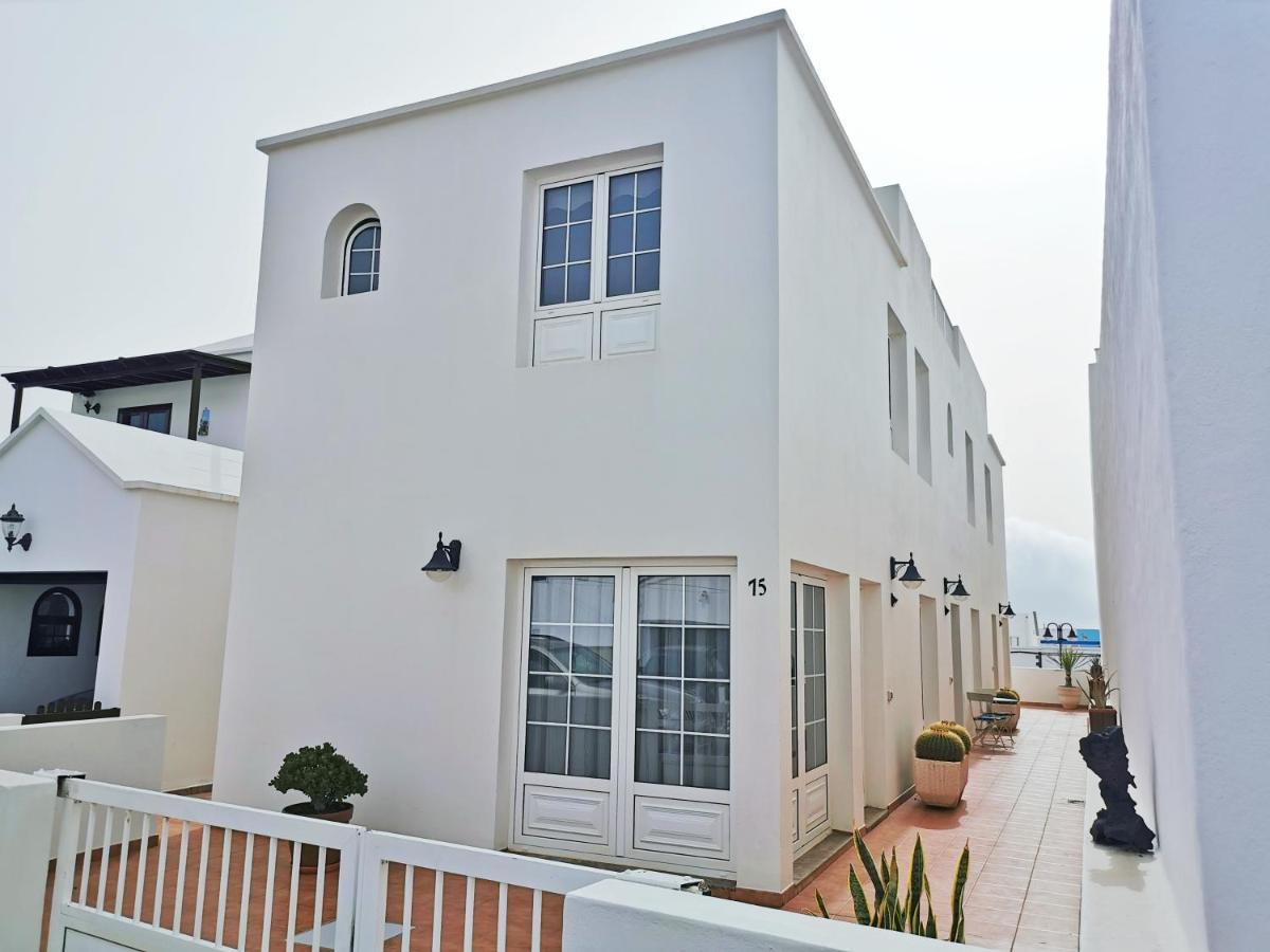 Apartamentos Brito Orzola Ngoại thất bức ảnh